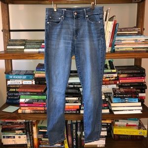 Gap True Skinny Jeans Size 32 EUC